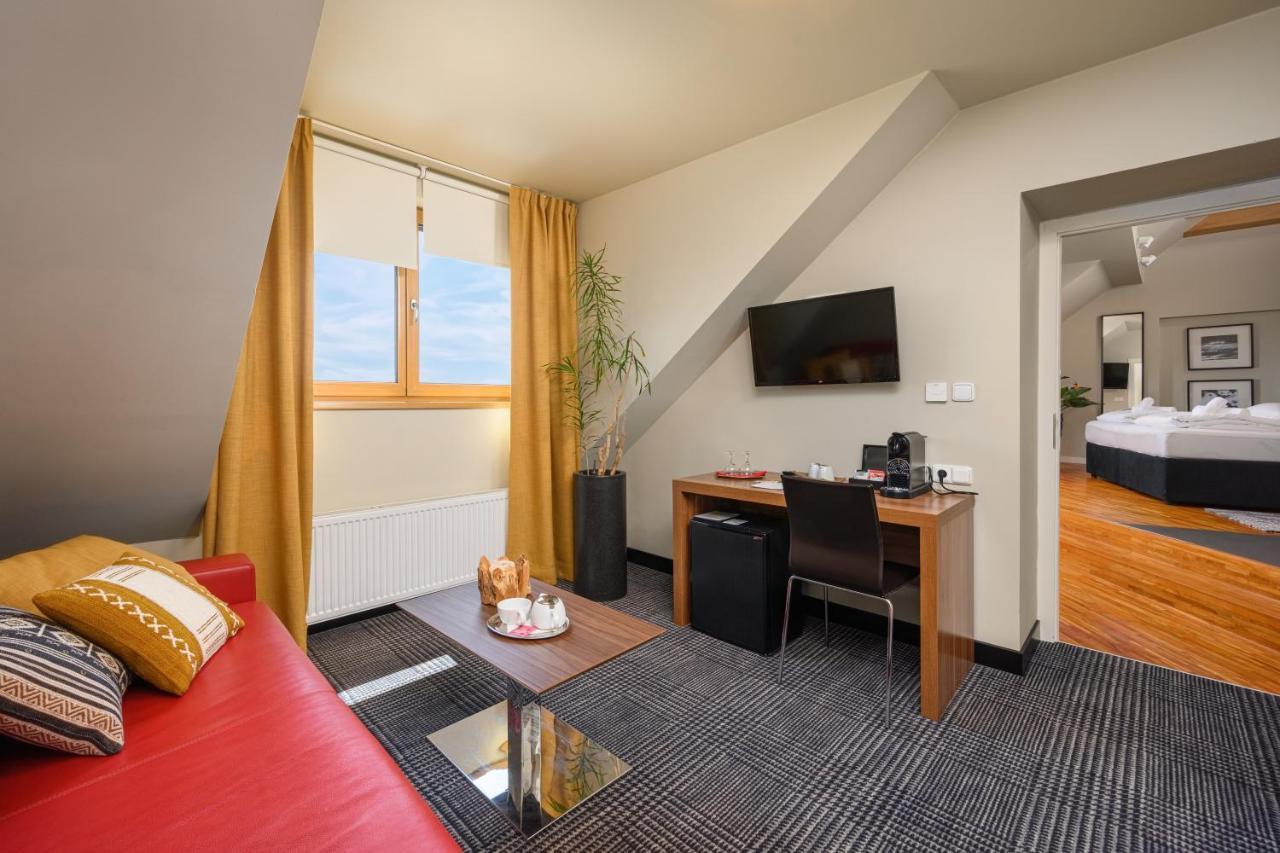 Hotel Premier- Adults Only Bedřichov Екстериор снимка