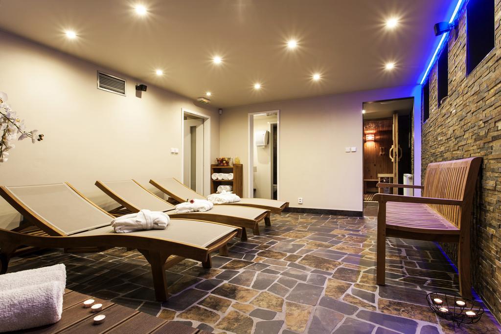 Hotel Premier- Adults Only Bedřichov Екстериор снимка